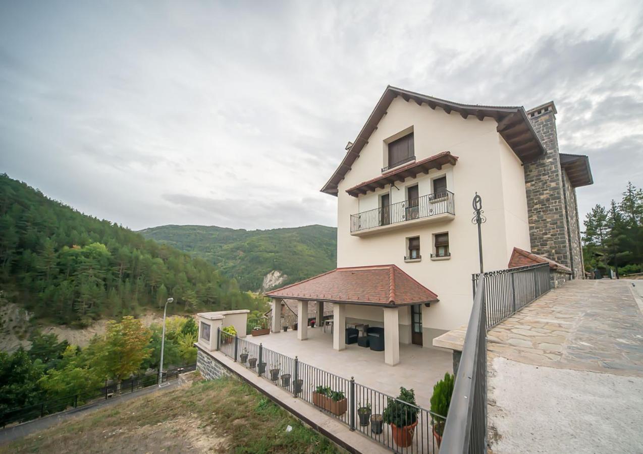 Casa Aurita Bed & Breakfast Ansó Exterior foto